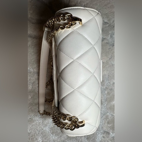 Kate Spade Carey Small Flap Shoulder Crossbody Bag in Parchment - Picture 3 of 10